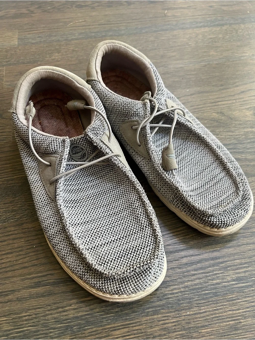 N/A comfortable men